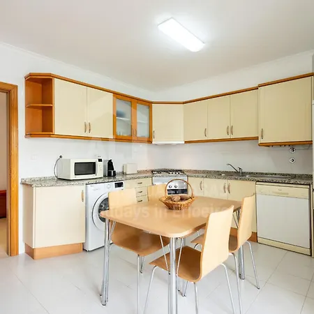 Infinity Waves By Acasadascasas Ericeira