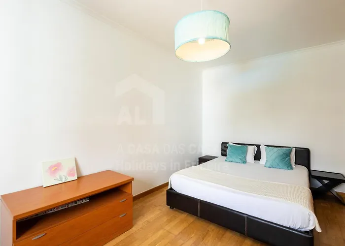 Infinity Waves By Acasadascasas Ericeira